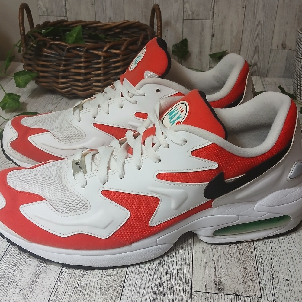 Nike Air Max 2 Light White Black Habanero Red Mens Size 11.5 Shoes AO1741 10 95